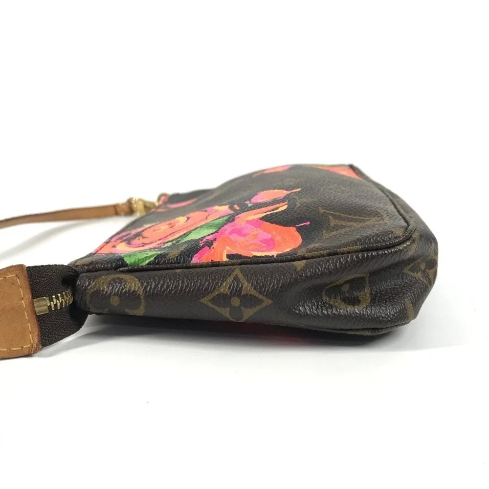 LOUIS VUITTON Brown Monogram Canvas Pochette Shoulder Bag